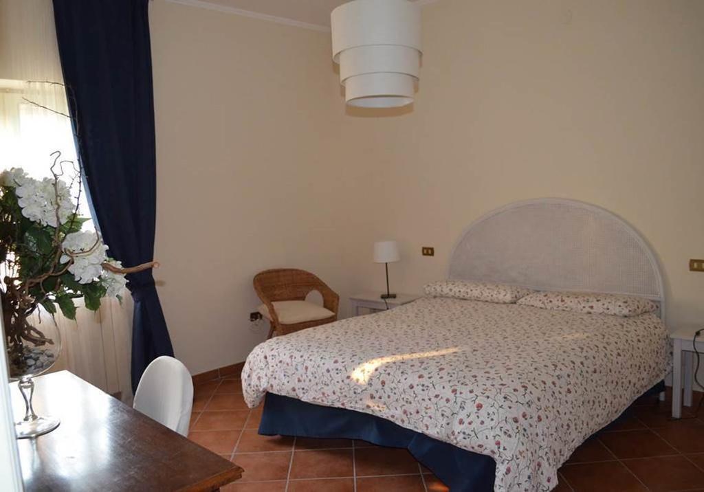 Agriturismo Villa Palentina Scurcola Marsicana Zimmer foto